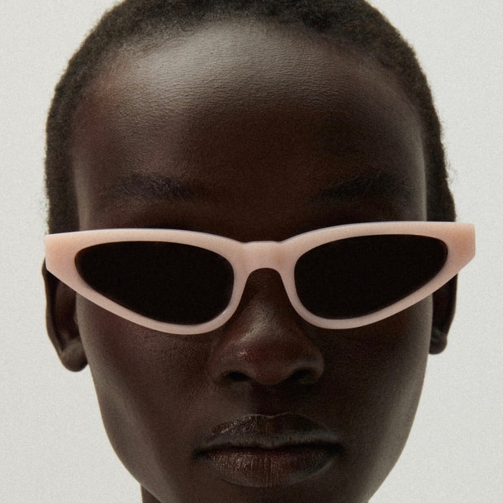 Magda Butrym Light pink pointed cat shape sunglasses